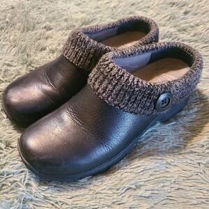 Dansko Kenzie Black w/Knit Slip On Leather Clogs Women's 38 8.5 5408020200‎